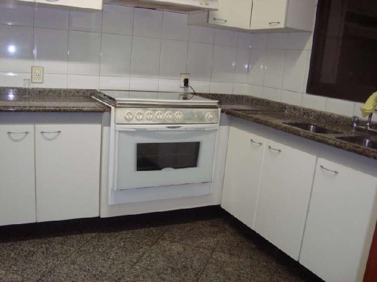 APARTAMENTO A VENDA COM 3 DORMITÓRIOS, SUÍTE, MÓVEIS