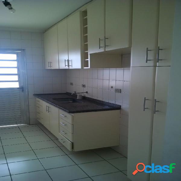 Apartamento com 2 dormitórios e 1 vaga - Barueri