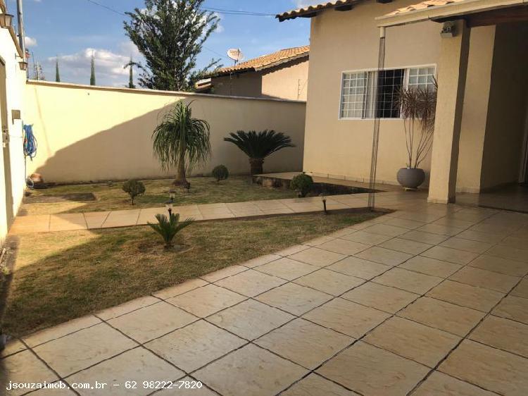 Casa para Venda em Goiânia, Jardim Bela Vista, 3