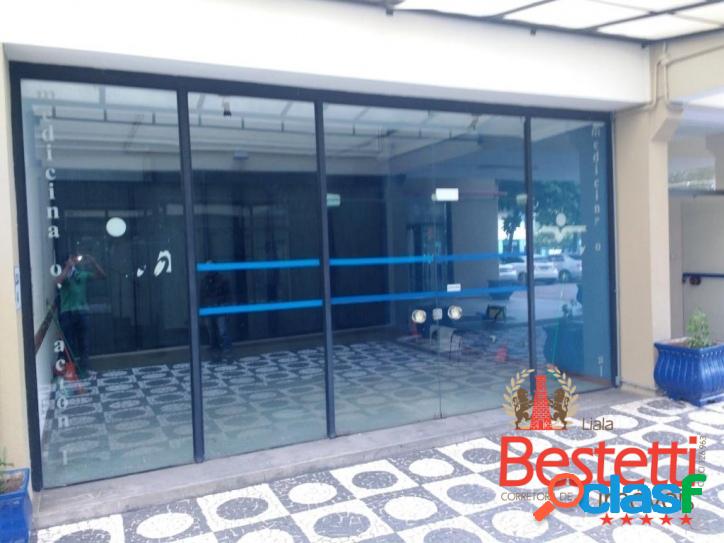 SALA COMERCIAL VIANELO CENTRO COMERCIAL PISO TÉRREO