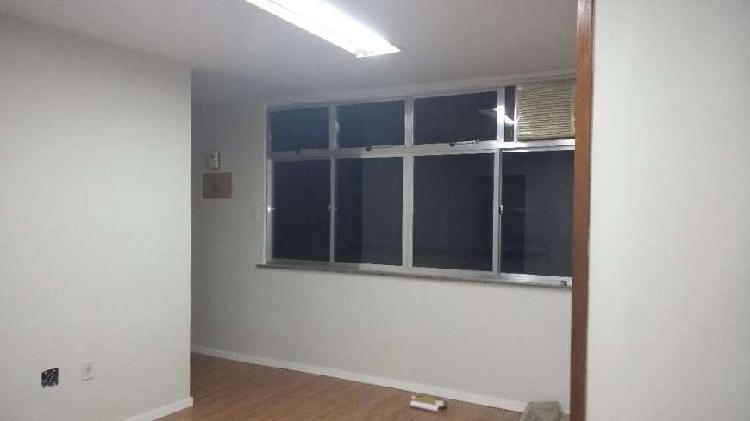 Sala/Conjunto para aluguel tem 49 metros quadrados em