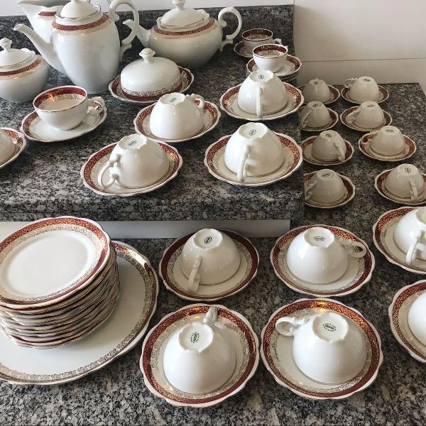 conjunto de porcelana para café e chá