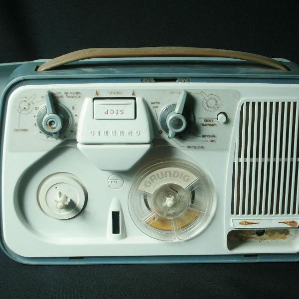 gravador de rolo da marca alemã grundig modelo tk1 no
