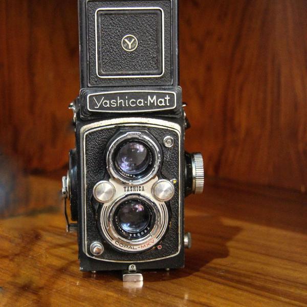 yashica-mat, deusa japonesa. (funcionando)!