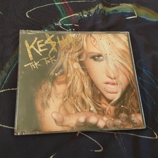 CD Tik Tok da Ke$ha (single #1 Kesha)