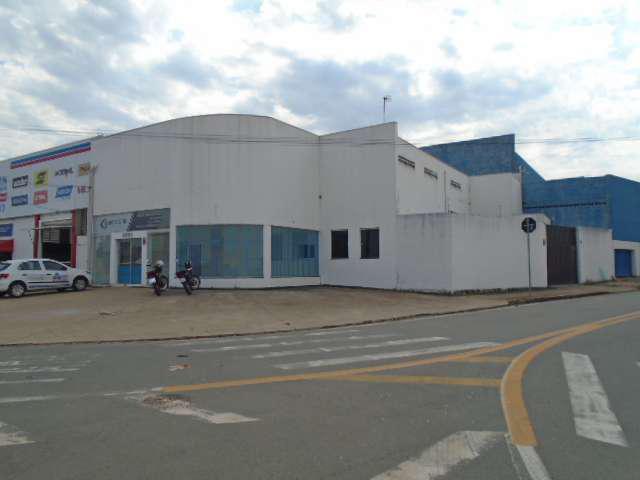 GALPÃO ÓTIMA LOCALIZAÇÃO P/ IND. E COM.
