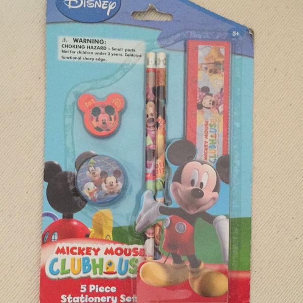 Kit Escolar Mickey