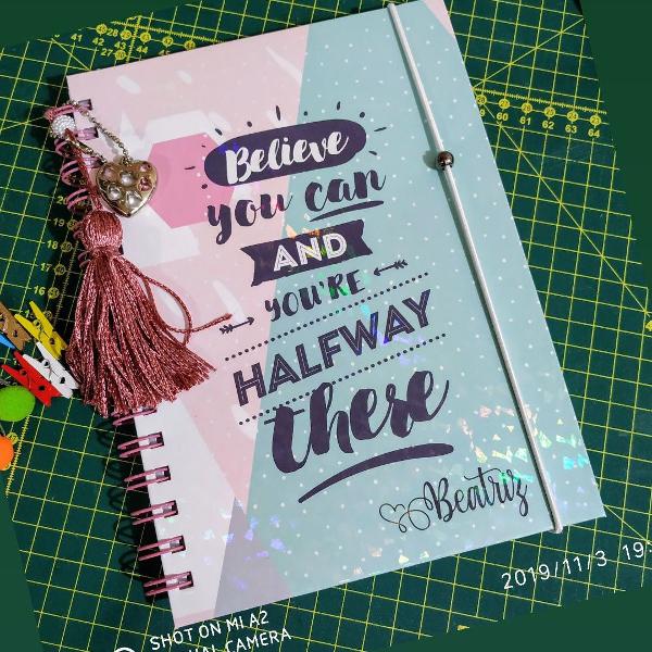 caderno pequeno