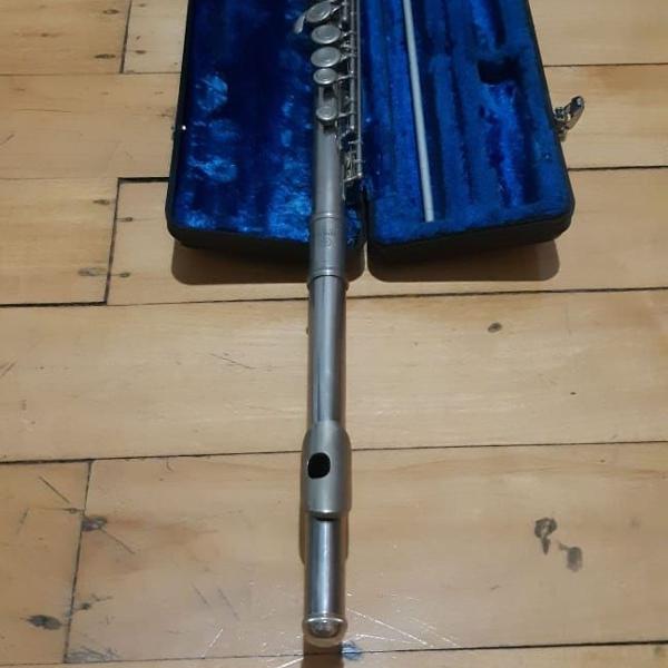 flauta transversal yamaha modelo yfl-23