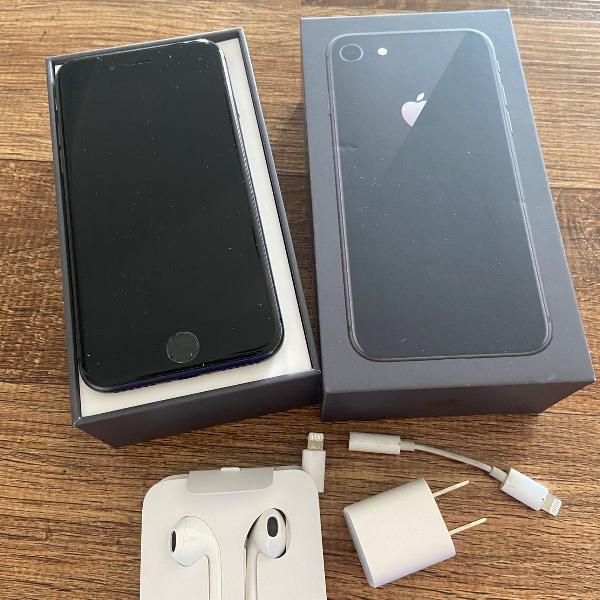 iphone 8 black - 64gb