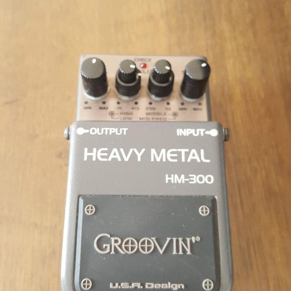 pedal de distorção groovin hm-300