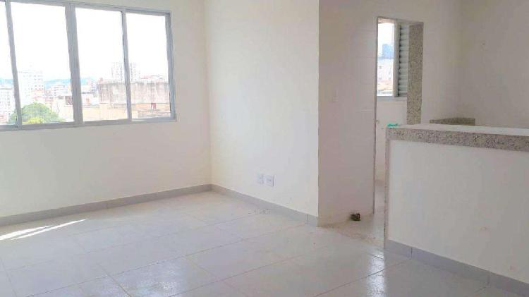 Apartamento, Sagrada Família, 2 Quartos, 2 Vagas, 1 Suíte