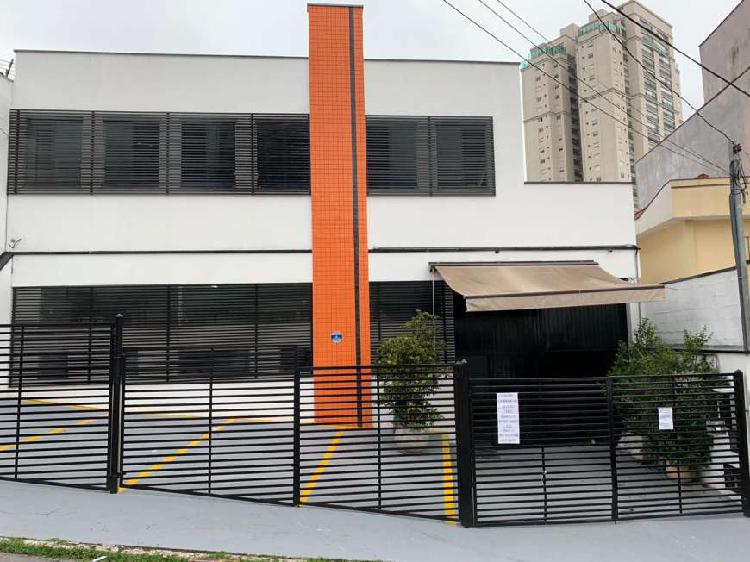 Galpão/Depósito/Armazém para aluguel tem 688 metros