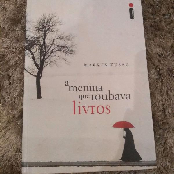 Livro A menina que roubava livros - Markus Zusak