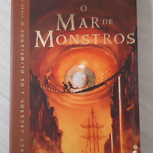 Livro - O mar de monstros