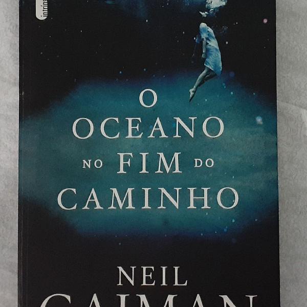 Livro oceano no fim do caminho (Neil Gaiman)