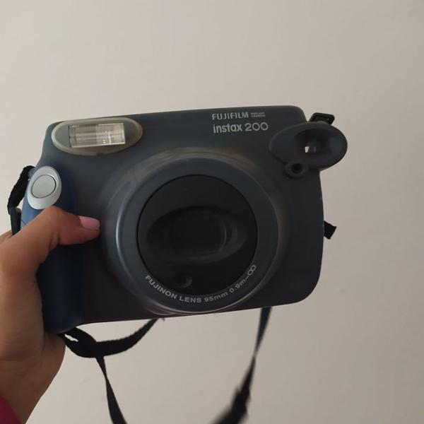 camera fujifilm instax200 + papel wide para 10 fotos