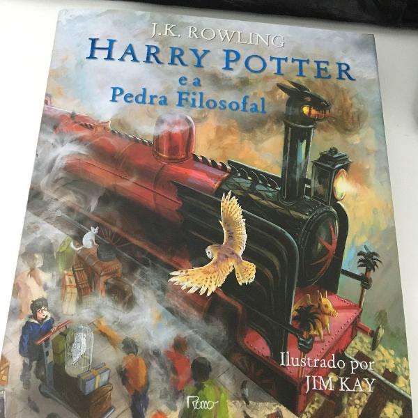 livro harry potter e a pedra filosofal