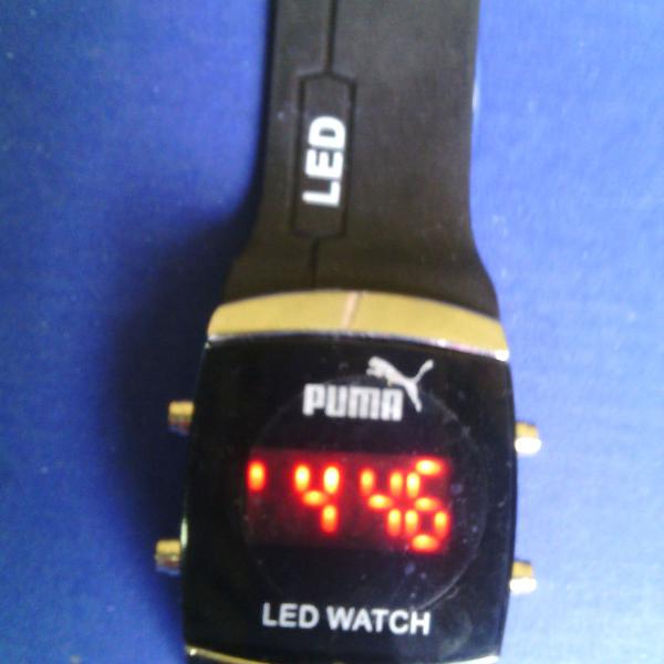 relógio digital de led pulso de cor preta