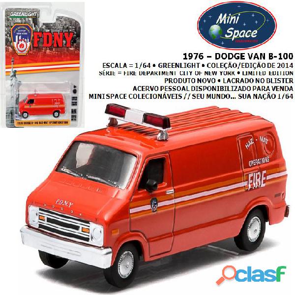 Greenlight 1976 Dodge Van B 100 Depto Bombeiro FDNY 1/64