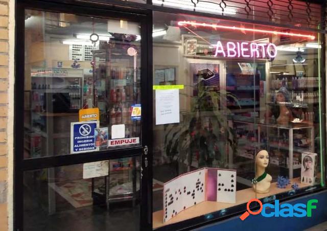 Traspaso de 2 locales comerciales contiguos. 30 M2