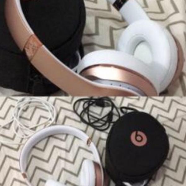 fone beats solo 3 wireless rose gold