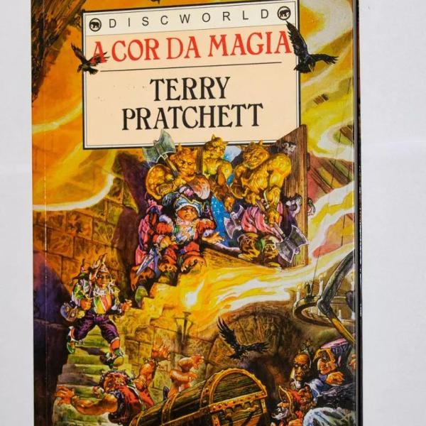 livro a cor da magia (terry pratchett )