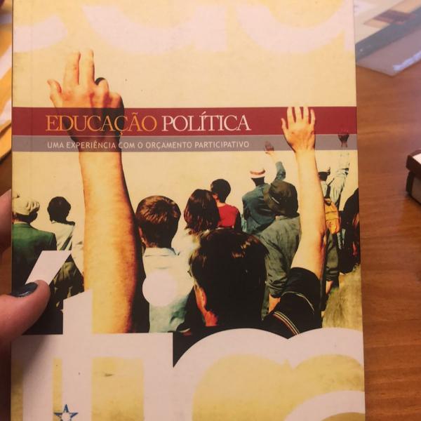 livro educação politica: uma experiencia com o orcamento
