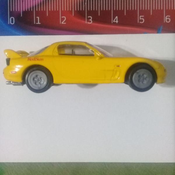miniatura carrinho mazda fd3s rx-7 amarelo