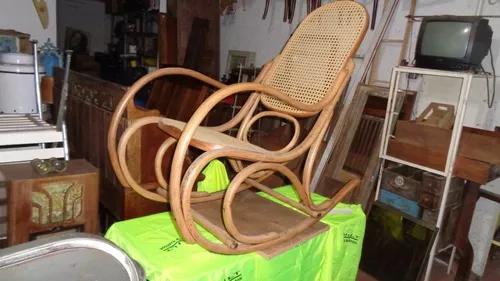 Cadeira De Balanço Austríca Thonet Antiga