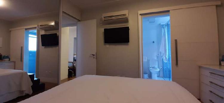 Apartamento para aluguel possui 80 metros quadrados com 2