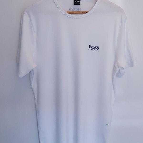 CAMISETA IMPORTADA HUGO BOSS BÁSICA