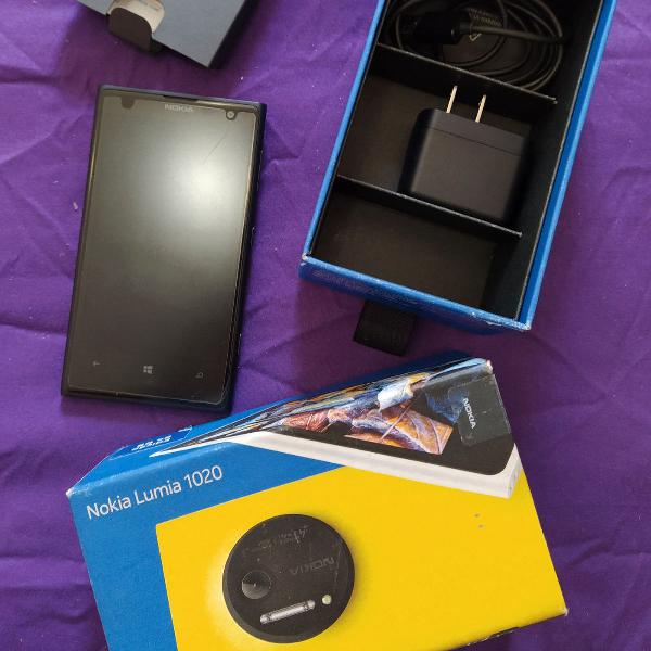 Nokia lumia 1020- Windows Phone