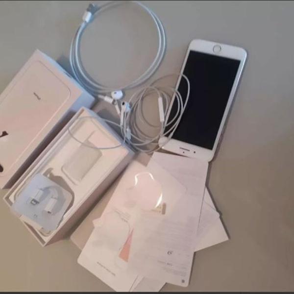 iPhone 8lus 64gb gold