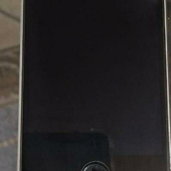 iPhone SE 128 GB