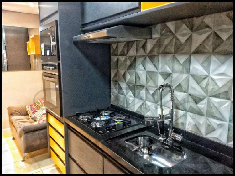APARTAMENTO 02 DORMITÓRIOS - ARTUR ALVIM - ENTRADA