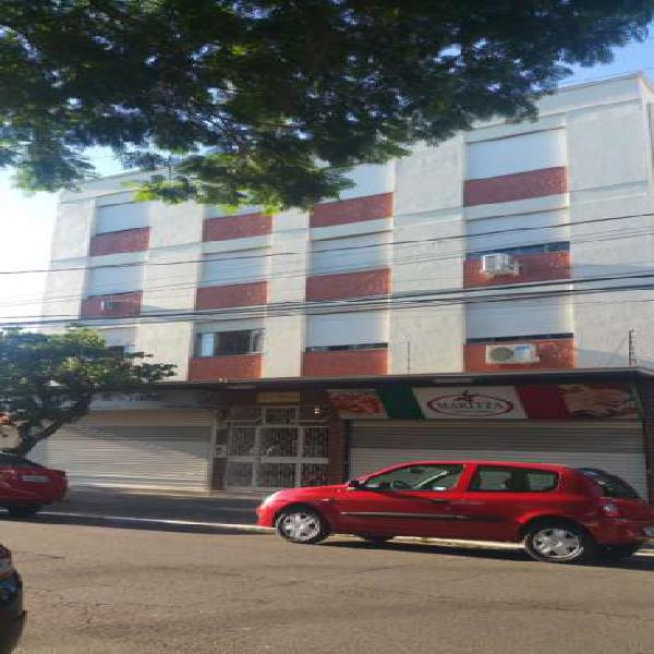 Apartamento à venda com 3 quartos, 82 metros quadrados no