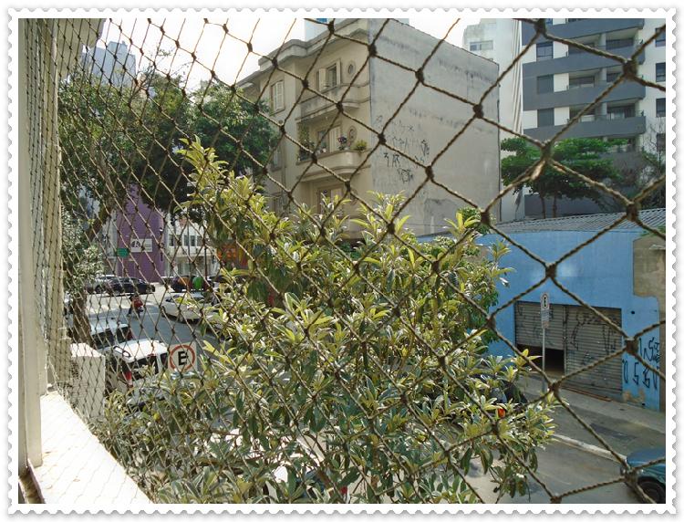 Kitnet para aluguel possui 35 metros quadrados com 2 quartos