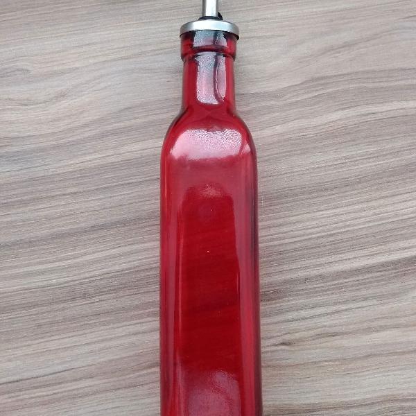 dispensador de aceite em vidro vermelho
