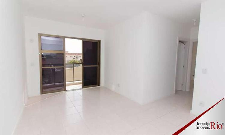 Apartamento de 2 quartos a venda em Cachambi, 56m²