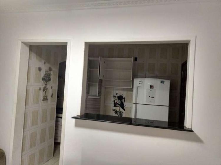 Apartamento para aluguel tem 62 metros quadrados com 2