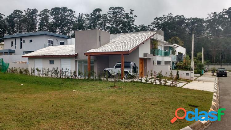 Casa em Condomínio - Venda - Mogi das Cruzes - SP - Fazenda