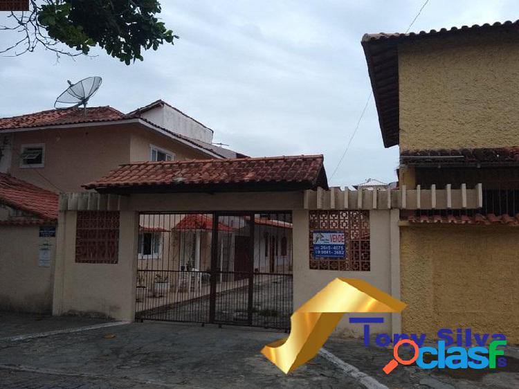 Excelente casa duplex em condomínio no Jardim Flamboyant em