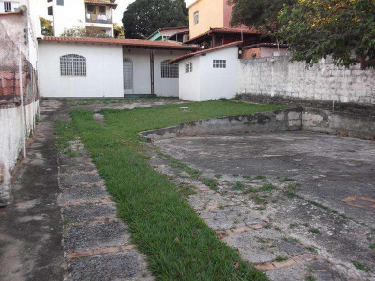 Lote, Esplanada, 1 Quarto, 10 Vagas