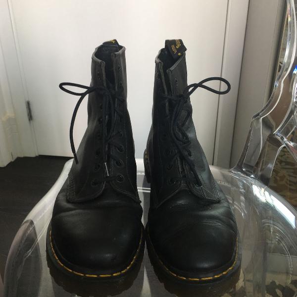 bota doc martens