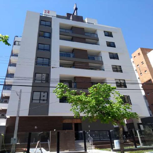 Apartamento de 1 quarto com churrasqueira na sacada