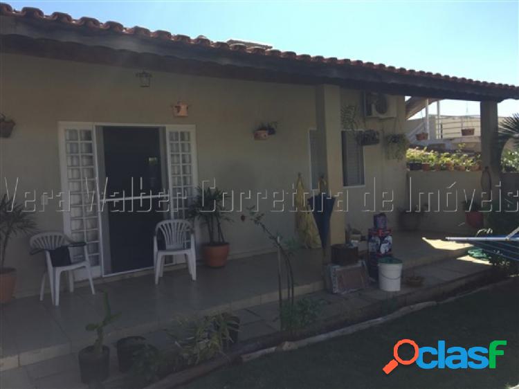 Casa térrea com excelente terreno de 1.316 m2