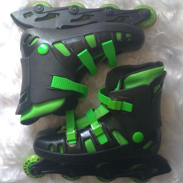 patins roller verde