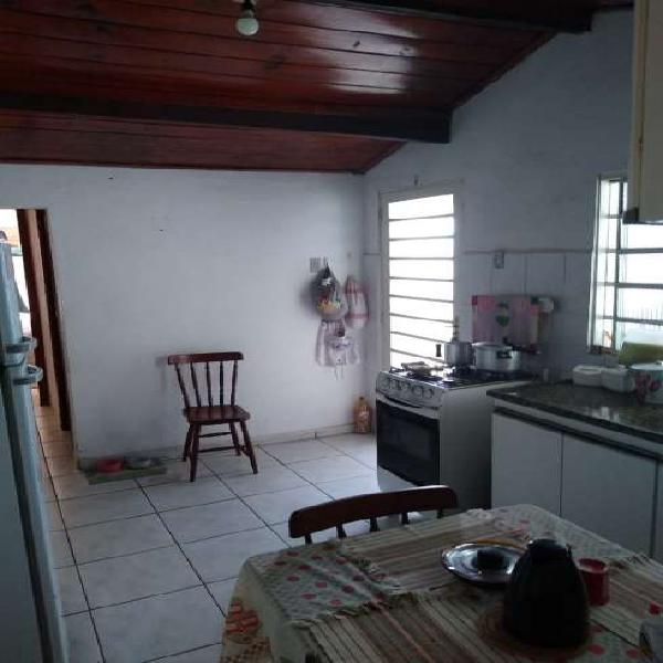 Casa para venda, 90 metros, com 3 quartos em Vila Camargo -