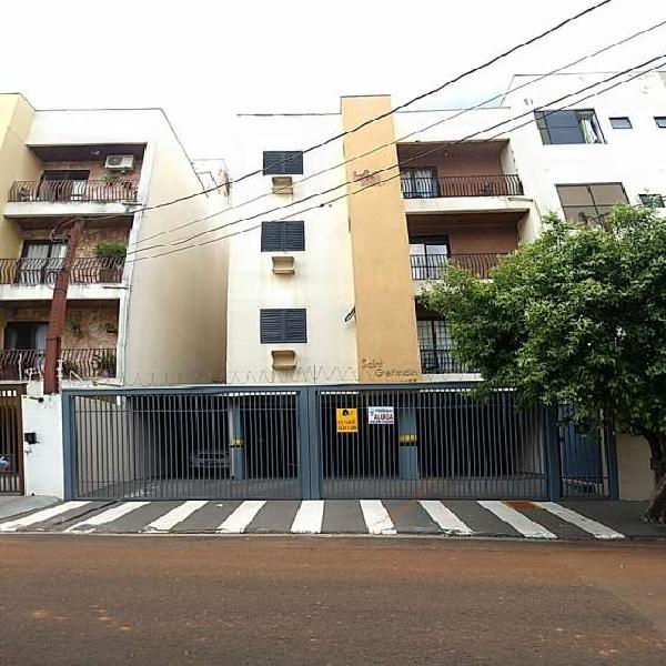 Apartamento para aluguel com 65 metros quadrados com 2